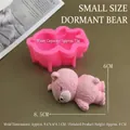 Detailansicht der rosa Bären-Silikonform mit Abmessungen und Volumenangaben für Kuchen - Klein / Rosa