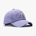 Minimalist lavender baseball cap with embroidered letter P in a retro soft top style - Mauve