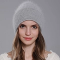 Gorro de punto de angora gris claro para mujer con dobladillo acanalado y textura cálida suave - Gris