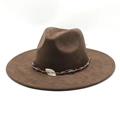 Sombrero fedora de gamuza marrón con banda étnica de cuentas y detalle de caracol marino - M (56-59cm) / café