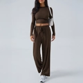 Dunkelbraunes Damen Yoga-Set mit Langarm-Crop-Top und weiter Hose mit Kordelzug - L / Braun