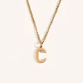 Minimalistische 18k vergulde ketting met letter C hanger en gepolijste schakelketting dames - Goud C