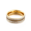 Bague maillons cubains bicolore or et argent avec cristaux pavés sur trois niveaux - Style Chaîne Zirconium Bicolore (KR92935-GC)