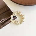 French vintage style beige satin scrunchie with glossy finish and elegant pleats - Small / Beige