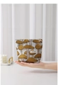 Détail de la trousse de maquillage à motif de champignons et fermeture éclair fleurie - Motif Champignon Petit