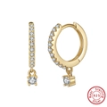 Elegantes pendientes de plata S925 bañados en oro con colgantes de circón sobre blanco - Plata 925 / Oro de 14K