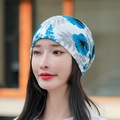 Fashionable floral turban hat with blue flower print on white fabric for women - M (56-58cm) / Blue Sakura