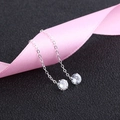Minimalistische S925 Sterling Silber Ohrringe mit vierklauigem rundem Zirkon in Silberoptik - Weißer Zirkon