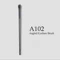 Pennello eyeliner angolato A102 con manico nero per un trucco occhi molto preciso - Pennello Eyeliner Angolato / Lama A-102 (Singolo)