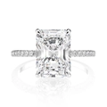 Macro shot of rectangular cut diamond with pavé setting on s925 silver ring band - US 5 / Style 7 (5.2g)