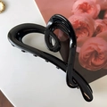 Glossy Black (Heart)