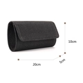 Bolso de mano tipo sobre en acrílico negro brillante con purpurina y cadena - Negro