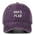 Détail de la broderie 3D God's Plan sur casquette de baseball en denim délavé violet - Violet