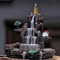 Rückfluss-Räuchergefäß aus Harz im Zen-Landschaftsdesign mit Felsen und kleiner Hütte - 1: Hoher Berg und fließendes Wasser Typ A