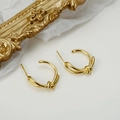 Orecchini a perno con nodo minimalisti in argento S925 con elegante finitura dorata - Argento 925 / Placcato Oro 18K (Con Chiusure in Argento)