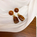 Close-up of vintage amber resin earrings with geometric design and gold accents - Vintage Ball Rectangle Earrings (70#) / Amber Gold