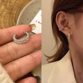 Silver ear cuff with square zirconia stones, C-shaped clip for non-pierced ears - MY33618-Silver Square Zircon Single