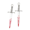 Colgantes de espada gótica plateada con empuñadura de calavera y detalles rojos - Espada de Calavera / Plata Antigua con Sangre