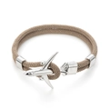 Dettaglio del bracciale in corda intrecciata marrone con fibbia aereo argento - Corda Cachi Fibbia Argento