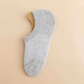 Chaussettes invisibles grises en maille côtelée pour femmes avec silicone antidérapant - Taille unique / Gris clair