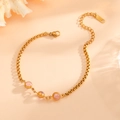 Bracciale in acciaio inossidabile placcato oro 18k con tre eleganti perle rosa - Braccialetto Rosa (K107)
