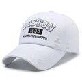 Weiße Vintage Baseballkappe im Distressed-Look mit Boston 1630 Stickerei für Damen - Weiß