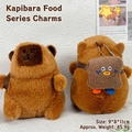 Pluche Capybara sleutelhanger in bruin met een schattig rugzakaccessoire in de vorm van toast - Bruine Capibara Koekje Stijl