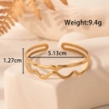 Verstelbare gouden roestvrijstalen armband met hart en golf ontwerp in 5,13 cm diameter - Hart Golf Dubbellaagse Stijl (YB-116)