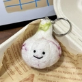 Handmade garlic wool felt keychain with smiling face and silver metal ring - Garlic