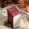 Diario de jardín rojo vintage con marco de pan de oro y textura de papel grueso - Jardín de Verano