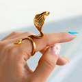 Verstellbarer goldener Kobra Ring mit filigraner Schuppentextur im Punk-Stil für Damen - Königskobra Ring (Antik-Gold A-404)
