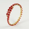 Brazalete ajustable bañado en oro con cristales rojos cuadrados y engaste de lujo - Zircón Rojo