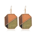 Boucles d'oreilles octogonales géométriques en bois bicolore et monture en alliage doré - Modèle 2 (Patchwork Octogone)