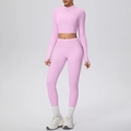 Ensemble de yoga rose clair serré avec haut demi-zip à passe-pouces et legging taille haute - Rose Sakura