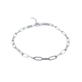 Gros plan du bracelet à maillons trombone en argent avec fermoir mousqueton et extension - Argenté
