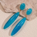 Orecchini geometrici a goccia in resina marmorizzata blu e dettagli dorati - Blu