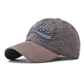Vintage cotton baseball cap with New York embroidery in brown contrast colors - Adjustable / Coffee