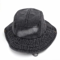 Dettaglio cappello pescatore in denim grigio slavato con cuciture rinforzate e cordino - Taglia Unica (58.5cm) / Nero