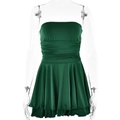 Détail d'une mini-robe verte à épaules dénudées avec ourlet à volants et texture froncée - S / Vert