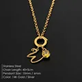 Elegante 14K vergulde roestvrijstalen ketting met letter W en gele zirkoon hanger - Letter W