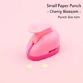 Piccola perforatrice rosa a forma di fiore di ciliegio per carta da 1 cm - Motivo 1.0cm / Piccolo Fiore di Ciliegio