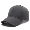 Gorra de béisbol gris oscuro para hombre con textura de sarga y logo de escudo 'M' - Ajustable / Gris claro