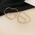 Boucles d'oreilles cœur dorées à double couche avec un design de cadre imbriqué - Boucles d'Oreilles Coeur Emboîtées Double Couche Dorées (71#)