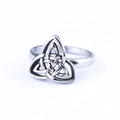 Vintage-Ring aus Edelstahl mit keltischem Triquetra-Knoten und antikem Silber-Finish - Zwei Ausführungen Abgebildet (26 Regalböden) / Größe 5