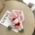 Écharpe en peluche rose pour enfants avec pompons verts et petit ours de Noël - Rose