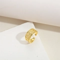 Detailed view of the woven texture on a gold adjustable croissant-style open ring - Woven Style (JZ0429编织款)