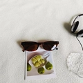 Vintage tortoiseshell frame sunglasses with dark lenses for sun protection - Leopard Print