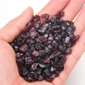 Deep red natural garnet crushed stones for aromatherapy and healing decoration - Garnet (100g)