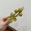 Pince à cheveux fleur vert olive mat avec sphères pour un style coréen élégant - Fleur De Gainier / Jaune
