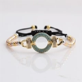 Detailaufnahme von Boho-Perlenarmband mit Türkis-Ring und Zirkonia-Einlagen - Hellblauer Zirkon